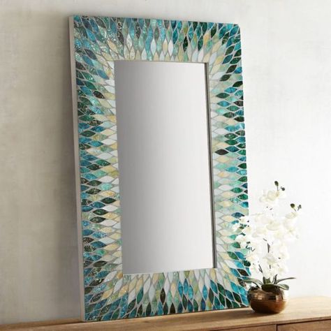 40 DIY Mosaic Design Ideas with Tile, Rocks and Glass Vitromosaico Ideas, Glass Mosaic Mirror, Mosaic Mirror Frame, Stained Glass Mirror, Mosaic Vase, Mosaic Frame, Mosaic Stained, Mosaic Mirror, Mirror Mosaic