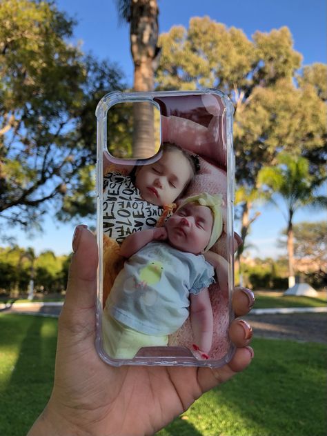 Resin Mobile Cover, Sublimacion Ideas, Mobile Cover, Female Rappers, Birthday Template, Flower Phone Case, Flowers Spring, Mobile Covers, Phone Covers