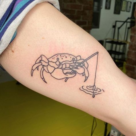 Crab Tattoos, Starfish Tattoo, Crab Tattoo, Basic Tattoos, Ocean Tattoos, Shark Tattoos, Leg Sleeve Tattoo, Fairy Tattoo, The Crab