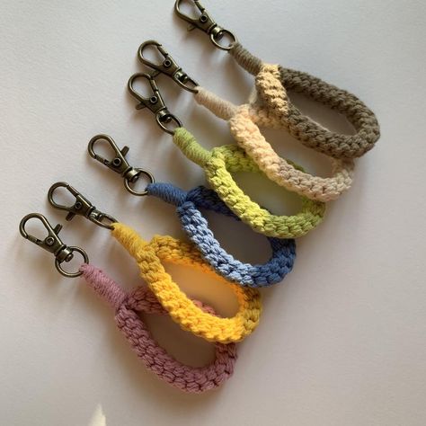 Crown Knot, Mini Keychains, Macrame Wristlet, Wristlet Keychains, Mini Macrame, Keychain Wristlet, Handmade Macrame, Wristlet Keychain, Cute Packaging