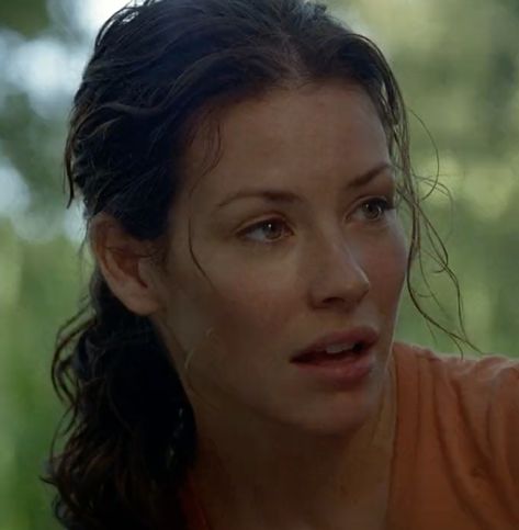 Lost In Austen Series, Lost In Austen Movie, Evangeline Lilly Tauriel, Kate From Lost, Evangeline Lilly Gif, Kate Lost, Kate Austen Lost, Evangeline Lilly Lost, Kate Lost Evangeline Lilly