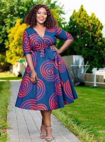 Chitenje Styles, Ankara Flare Gown Styles, Ankara Flare Gown, Flare Gown Styles, Chitenge Outfits, Church Dresses For Women, African Attire Dresses, Long African Dresses, Short African Dresses