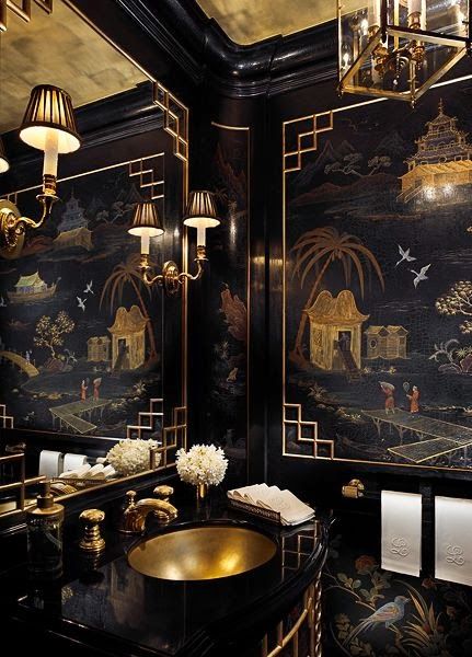 Eye For Design: Decorating Traditional, Old World Style Powder Rooms Gold Wallpaper Living Room, Black Powder Room, Gold Bathroom Decor, Black And Gold Bathroom, Bohemian Bathroom, Powder Room Design, Bad Inspiration, Chinoiserie Wall, Apartment Projects