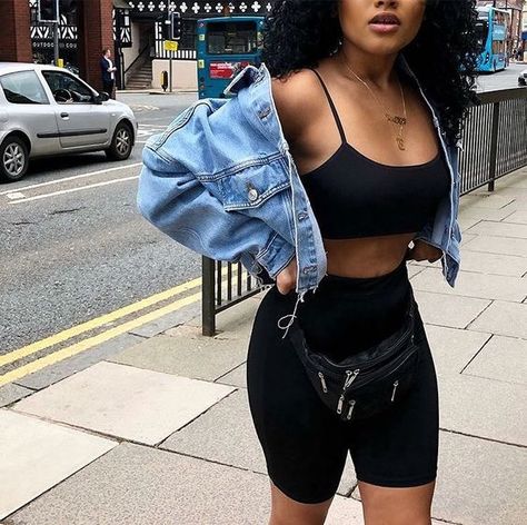 Trending: Black Biker Shorts | Fashion Cognoscente Looks Hip Hop, Biker Shorts Outfit, Black Biker Shorts, Instagram Baddie, Look Retro, Shorts Outfit, Chill Outfits, Looks Black, Dope Outfits