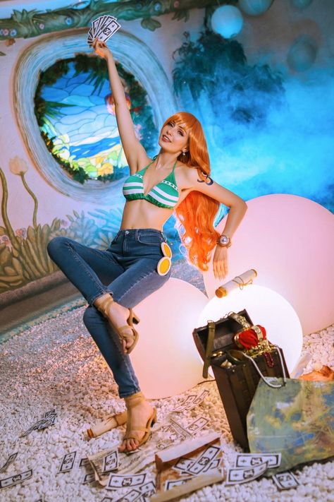 Big Mama One Piece, Nami Cosplay, Legs Outfit, Fairy Halloween Costumes, Anime Cosplay Makeup, One Piece Cosplay, One Piece Nami, Nami One Piece, Manga Anime One Piece