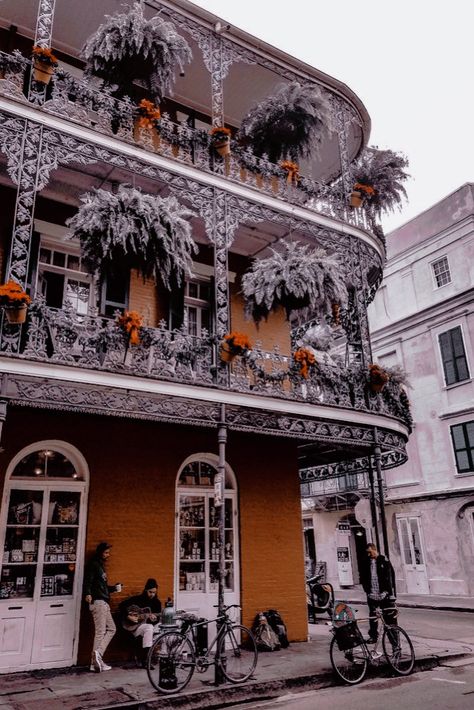 Voodoo, new orleans, santeria, witchcraft, criolle, cajun, Voodoo New Orleans, Lafayette Cemetery, New Orleans Voodoo, The Big Easy, New Orleans Travel, Big Easy, Film Aesthetic, Tahiti, Travel Aesthetic