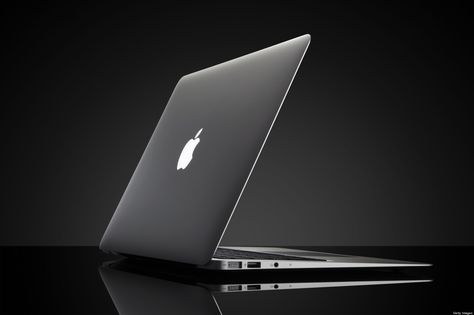 Macbook Photography, History Tips, Laptop Screen Repair, Apple Laptops, Nikon Cameras, Macbook Air Laptop, Windows Laptop, Iphone Macbook, New Macbook Air