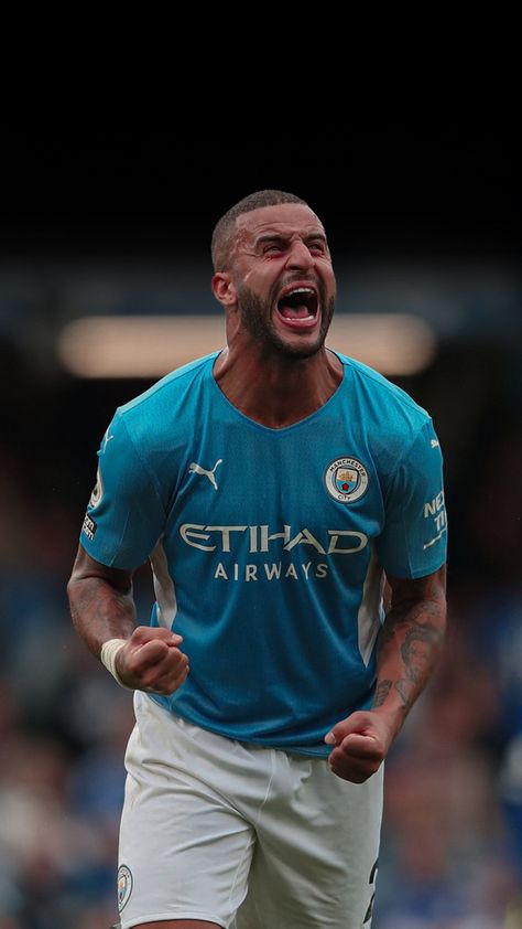 Walker Wallpaper Man City, Kyle Walker Wallpaper, Man City Players, Becky G Outfits, Walker Wallpaper, Bernardo Silva, Manchester City Wallpaper, Fifa 16, Football Players Photos