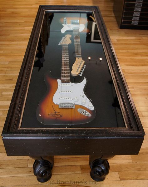 Guitar-Case-Coffee-Table Music Studio Ideas, Rock Room Decor, Hammer Dulcimer, Guitar Table, Glass Guitar, Music Furniture, Guitar Storage, Guitar Display, Guitar Room