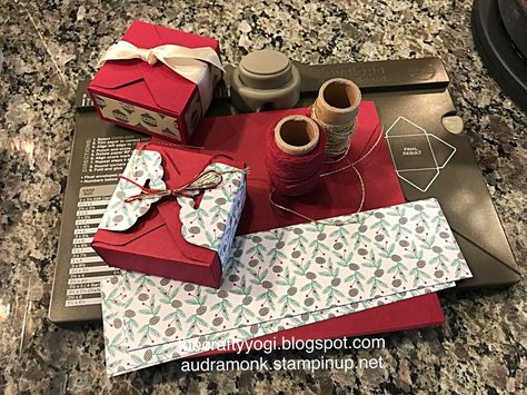 Diy Paper Box Template, Paper Box Tutorial, Envelope Punch Board Projects, Gift Box Punch Board, Paper Box Diy, Paper Bag Design, Paper Box Template, Treat Holders, Envelope Punch Board