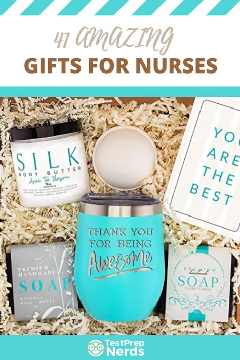 Nurse Lifestyle, Goft Ideas, Best Gifts For Nurses, Nurse Gift Ideas, Diy Nursing, Nurse Accessories, School Lifestyle, Gifts For Nurses, Nursing Accessories