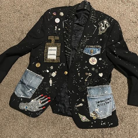 XL blazer $400 Embellished Blazer Diy, Painted Blazer, Blazer Diy, Custom Blazers, Custom Blazer, Denim Diy Clothes, Denim Scraps, Painted Clothes Diy, Upcycle Clothes Diy