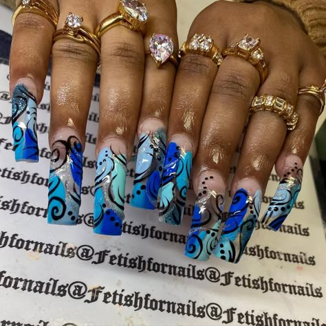 Nails on Black Women 90s Nails Black Women, Old School Nail Designs Black Women, 90s Nail Designs Black Women, 90s Blue Nails, 90s Nails Acrylic Black Women, Blue Nails Black Women, Blue Curved Nails, Blue Acrylic Nails Black Women, Curved 90s Nails