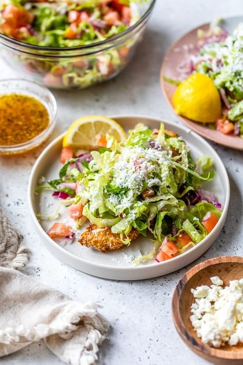 Skinnytaste Air Fryer Recipes, Skinnytaste Chicken, Crispy Air Fryer Chicken, Fried Chicken Cutlets, Chicken Milanese, Bowl Meals, Pocket Kitchen, 2023 Recipes, Salad Chicken