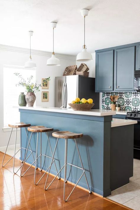 30 Two-Tier Kitchen Island Ideas and Designs You Can't Miss | Hunker Two Tier Countertop Kitchen Islands, Two Tier Kitchen Island To One Level, Two Tier Kitchen Counter Remodel, Islands Without Seating, Counter Extension Ideas, Two Tier Island Kitchen, Two Tiered Kitchen Island, 2 Tier Kitchen Island, Kitchen Island Raised Bar