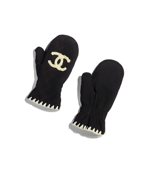 Coco Neige Collection | CHANEL Cashmere Lounge Set, Chanel Gloves, Snow Angel, Chanel Official, Chanel Official Website, Ski Fashion, Snow Angels, Chanel Accessories, Knit Mittens