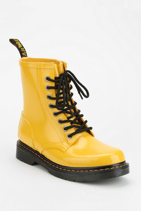 x Orange Yellow Aesthetic, Batgirl Of Burnside, Harley Boots, Batgirl Cosplay, Oc Fashion, Good Work Boots, Drum Major, Yellow Boots, Dr Martens Boots