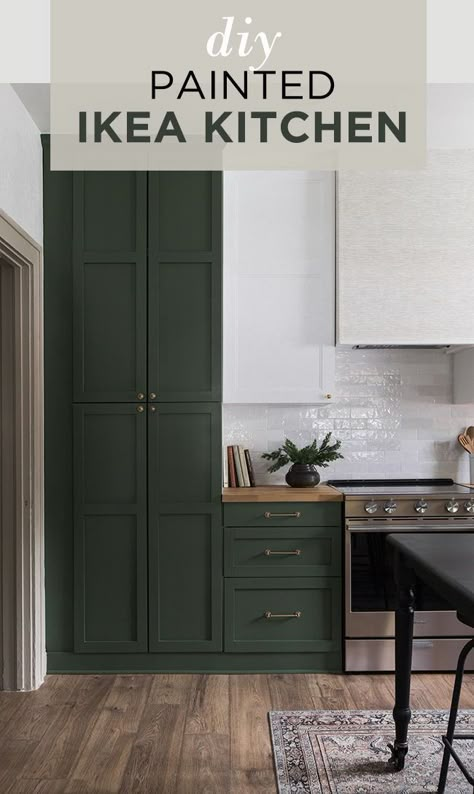 DIY budget-friendly kitchen with Custom painted green Ikea cabinets Green Kitchen Designs, Dark Green Kitchen, Green Kitchen Cabinets, White Backsplash, Design Blogs, Green Cabinets, Design Hotel, Diy Desk, Decor Minimalist