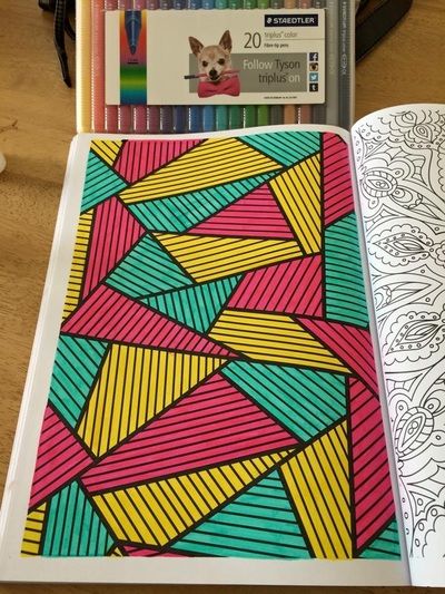 Creative Mind Map, Abstract Art Tutorial, Doodle Books, Book Cover Diy, Pop Art Drawing, Doodle Pages, Sharpie Art, Tangle Art, Easy Doodle Art