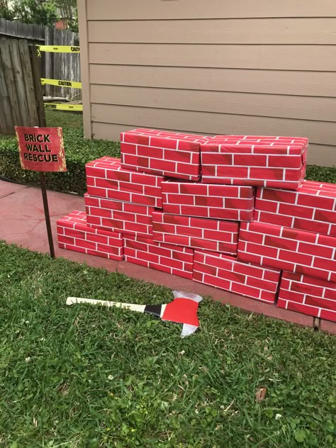 Rescue Truck Birthday Party, Brick Wrapping Paper, Fire Engine Birthday Party, Fire Birthday, Fire Engine Birthday, Fire Engine Party, The Fireman, Fireman Party, Firetruck Birthday Party