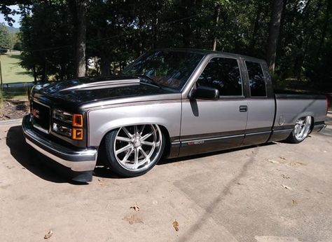 2000 Chevy Silverado 1500 Custom, Two Tone Obs Chevy, Obs Chevy Extended Cab, 1998 Chevy Silverado, Chevy Obs, Sierra Gmc, Chevy Trucks Lowered, Truck Builds, 2000 Chevy Silverado