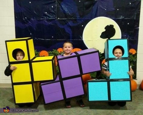 Diy Tetris Costume, Tetris Halloween Costume, Board Game Fancy Dress, Game Piece Costume, Game Show Costumes, Tetris Costume, Game Halloween Costumes, Diy Tetris, Math Clothes