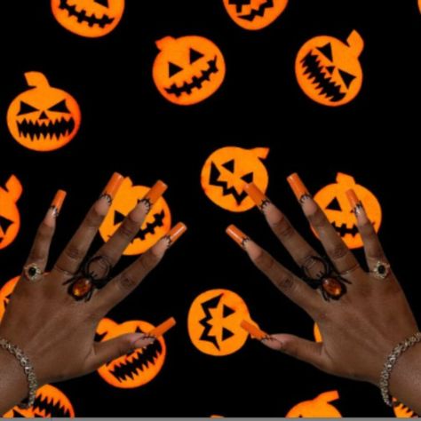 Black Nails French Tip, Orange And Black Halloween Nails, Orange Black Nails, Black Nails French, Halloween Nails Orange, Black Halloween Nails, Nails French Tip, Nails Orange, Work Nails