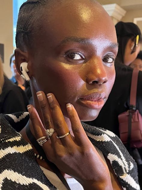 Minimal Nail Designs Are Replacing Bold Manicures At New York Fashion Week Spring/Summer 2024 Italian Manicure, New York Nails, Essie Pink Nail Polish, Pink Essie, Minimal Nail, Runway Nails, Gel Couture, Spring Nail Designs, Classic French Manicure