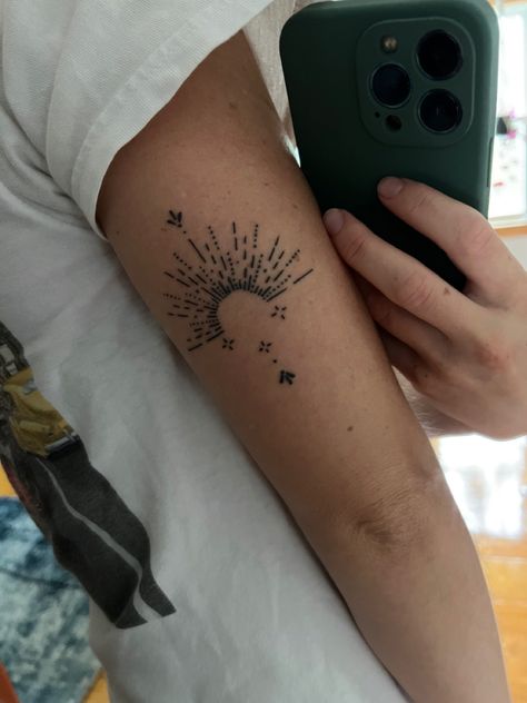 Tribal, sun solstice, new begginings, small, simple New Begginings Tattoo Ideas, New Begginings Tattoo, Solstice Tattoo, Sun Tattoo, Piercing Ideas, Summer Solstice, I Tattoo, Small Tattoos, Tattoo Ideas