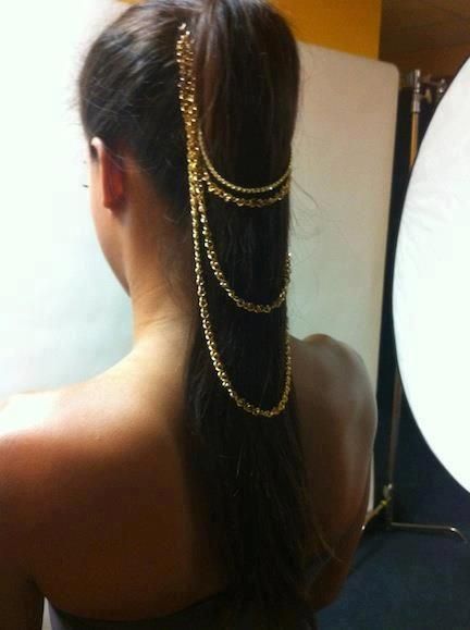 Gold ponytail chain Hair Chains, Glow Skin, Hair Straighteners, Head Jewelry, Hair Stuff, Fancy Jewelry, Gold Hair, Epilator, Hair Dos