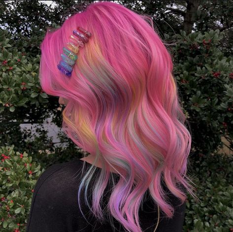 Pink Yellow Blue Hair, Pink Rainbow Hair, Ponytail Bandana, Ethereal Model, Middle Part Ponytail, Emma Stone Makeup, Stone Makeup, Part Ponytail, Red Hair Ginger