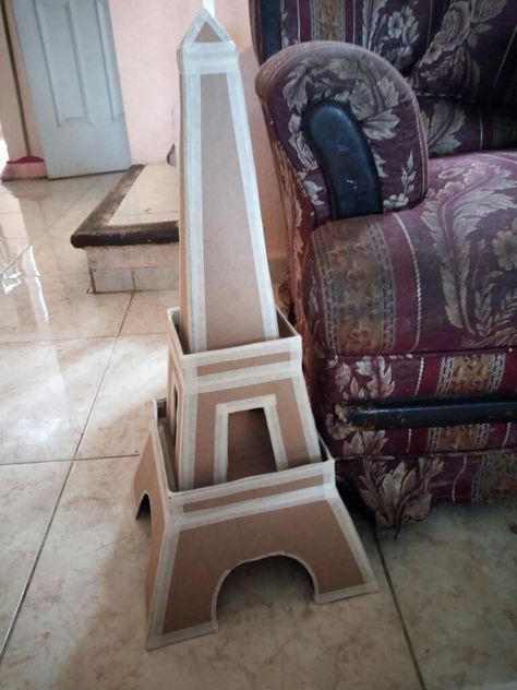 Diy Eiffel Tower Cardboard Paris Party, Paris Party Decorations Diy, Cardboard Eiffel Tower Diy, Diy Paris Decor, Cardboard Eiffel Tower, Paris Diy Crafts, Paris Decorations, Olympic Party Decorations, Eiffel Tower Craft