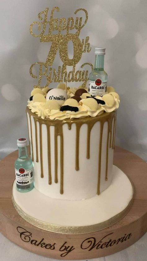 Bacardi Cake, Gold Dripping Cake, Gold Drip Cake, Bacardi Gold, Drink Cake, Liquor Cake, Alcohol Cake, 25th Birthday Cakes, Dad Birthday Cakes