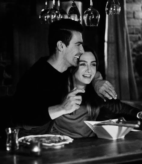 Best Movie Couples, Turkish Film, Turkish Women Beautiful, Turkish Men, Sweet Guys, Black And White Love, Couples Vibe, The Love Club