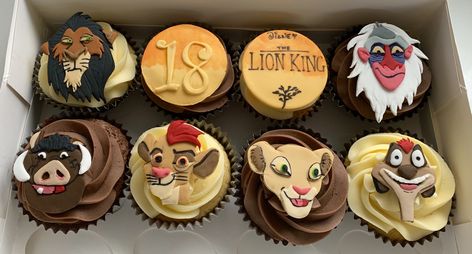 Lion king cupcakes King Cupcakes, Lion King Cupcakes, Lion Cupcakes, Safari Baby Shower Boy, Lion King Theme, Boys 1st Birthday Cake, Lion King Party, Happy Birthday Decor, Lion King Cakes