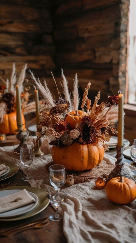 Autumnal Wedding Ideas, Unique Fall Wedding Decor, October Wedding Pumpkins, Pumpkin Wedding Decorations Table, Unique Boho Wedding Ideas, Wedding Fall Arch, French Fall Wedding, Fall Shower Decor, Autumnal Wedding Table Decorations