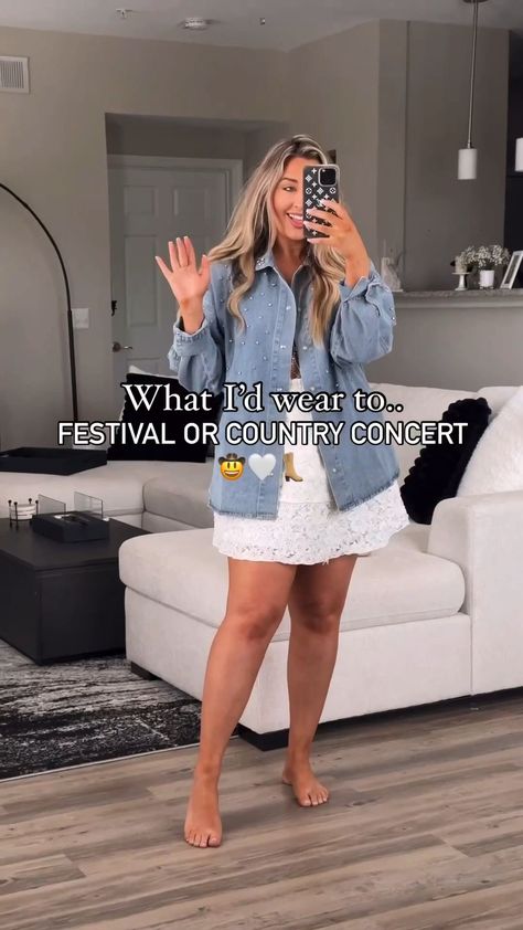 Festival Outfit| Country Concert Outfit | Midsize Fashion | Curvy Style Country Concert Outfit Midsize, Curvy Concert Outfit, Concert Outfit Midsize, Outfit Ideas Summer Party, Summer Party Outfit Ideas, Girls Outfit Ideas Summer, Country Concert Outfit Summer, Pinterest Outfit Ideas, Outfit Ideas Summer Casual