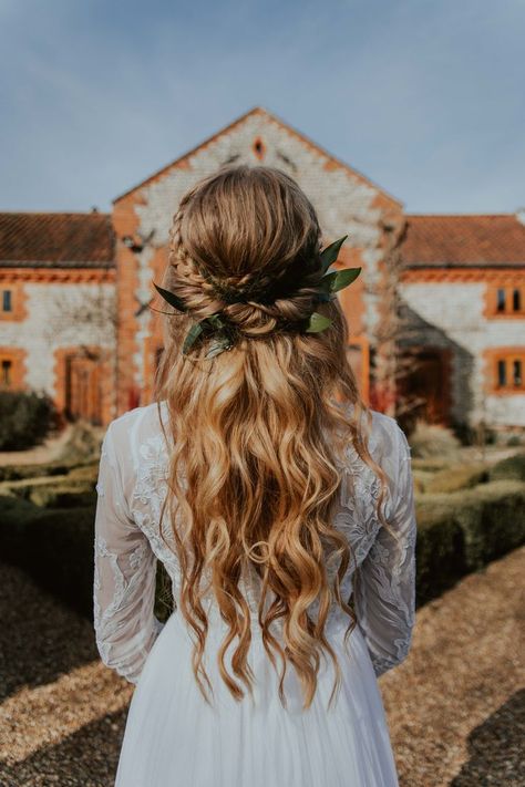 Half up, half down wedding hair with a braid and greenery. Perfect for a laid back wedding vibe #weddinghair #weddinghairideas Laid Back Wedding, Boho Wedding Hair, Viking Hair, Best Wedding Hairstyles, Wedding Hair Ideas, Wedding Hair Inspiration, Wedding Hairstyles Updo, Wedding Hair Makeup, Rustic Chic Wedding