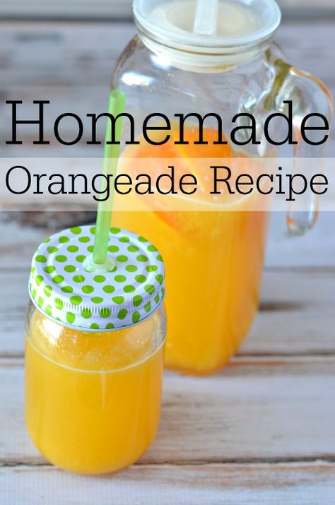 Fresh Squeezed Orange Juice Homemade Orangeade Orangeaid Recipes, Fresh Squeezed Orange Juice Recipe, Orange Recipes Easy, Orangeade Recipe, Orange Juice Benefits, Homemade Orange Juice, Orange Juice Cake, Apple Juice Recipe, Orange Juice Cocktails