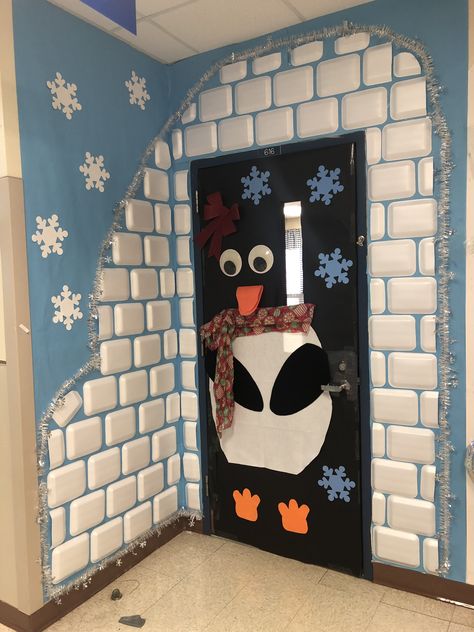 Winter Wonderland Door Contest, Igloo Classroom Door Ideas, Igloo Door Decoration, Winter Wonderland Door Decorating Ideas, Winter Wonderland Theme Door, Winter Wonderland Decorations School, Snow Classroom Decorations, Winter School Hallway Decorations, Winter Wonderland School Door