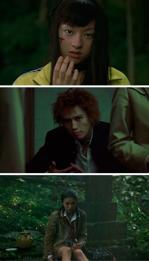 Battle Royale (2000)  Directed by Kinji Fukasaku Battle Royale Movie Aesthetic, Battle Royale Movie, Battle Royale 2000, Masanobu Ando, The Hunger Game, Japanese Cinema, Asian Film, Japanese Movies, Battle Royal