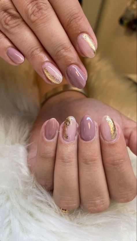 46 Nude Nails That Are Chic & Classy! - The Catalog Classy Nude Nail Designs, Nails Acrylic Gold, Nails Gold Flakes, Gold Flake Nails, Nails With Gold Flakes, Dusty Pink Nails, Pink Gold Nails, Foil Nail Designs, Magenta Nails