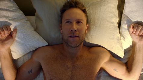 Have mercy, Michael Rosenbaum! Crush On Him, Michael Rosenbaum, Celebrity Men, Tv Land, Lex Luthor, Beast Boy, A Crush, Admit It, Smallville