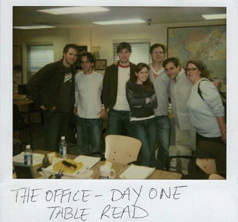 The first ever table read for The Office (2005) season 1 episode 1 The Pilot Office Cast, Best Of The Office, Office Jokes, The Office Show, Office Tv, Office Memes, Office Wallpaper, Office Quotes, Dunder Mifflin