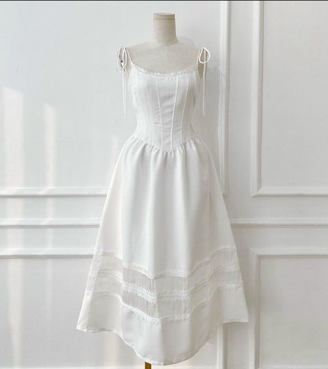 Royal Aesthetic Princess Dress, Dainty Clothing, Mafia Clothing, Aesthetic Princess Dress, White Frock, Korea Dress, Grunge Dress, Fantasy Clothing, Dark Academia