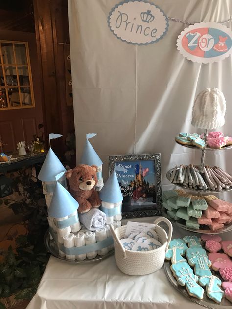 Gender Reveal Ideas Prince Or Princess, Gender Reveal Prince Or Princess Theme, Fairytale Gender Reveal, Sleeping Beauty Gender Reveal, Prince Or Princess Gender Reveal, Princess Gender Reveal, Gender Reveal Party Theme, Gender Reveal Themes, Princess Theme