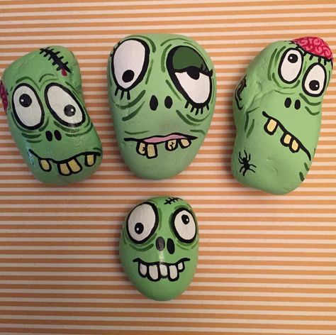 Pumpkin Rocks, Zombie Painting, Valentine Rocks, Rock Kunst, Rock Crafts Diy, Hot Glue Art, Cute Easy Paintings, Rock Lobster, Diy Rock Art