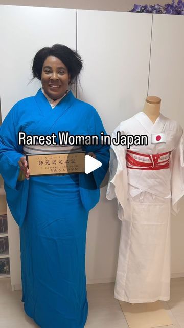 Kawaii Coco | Japan Travel 🇯🇵 on Instagram: "Kara is the first Black Woman in Japan to become a licensed Kimono Teacher 👘 @kimonotown give her a follow and check out her full interview on my YouTube! Link in bio ✨ #japan #kimono #japaneseculture" Japanese Kimono Fashion Modern, Meiji Era Fashion, Old Japanese Woman, Asian Punk, Japanese Kimono Fashion, Japan Travel Tips, Japan Kimono, Japan Woman, Japan Trip