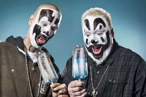 How to Choose the Best Popsicle Juggalo Makeup, Famous Portrait Photographers, What Is A Juggalo, Juggalo Family, Violent J, Dani California, Famous Portraits, Facial Recognition Technology, Clown Posse