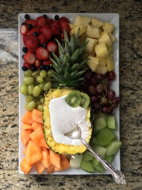 Hawaiian Fruit Platter Luau Party, Pool Party Fruit Tray, Hawaiian Fruit Platter, Luau Fruit Display, Winter Fruit Platter, Pineapple Fruit Bowl, Pineapple Platter, Tropical Appetizers, Coconut Dip